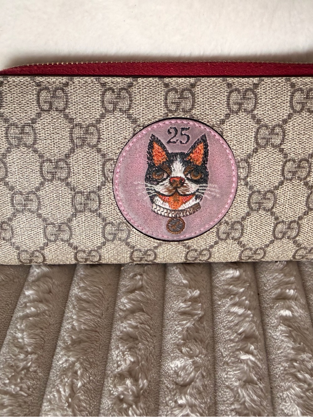 Gucci Beige GG Canvas Wallet with Pink Cat Medallion